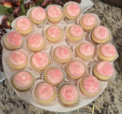 picture of Cupcakes - mini