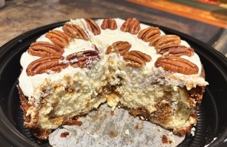 picture of Carrot Cake Cheesecake (6 inch)